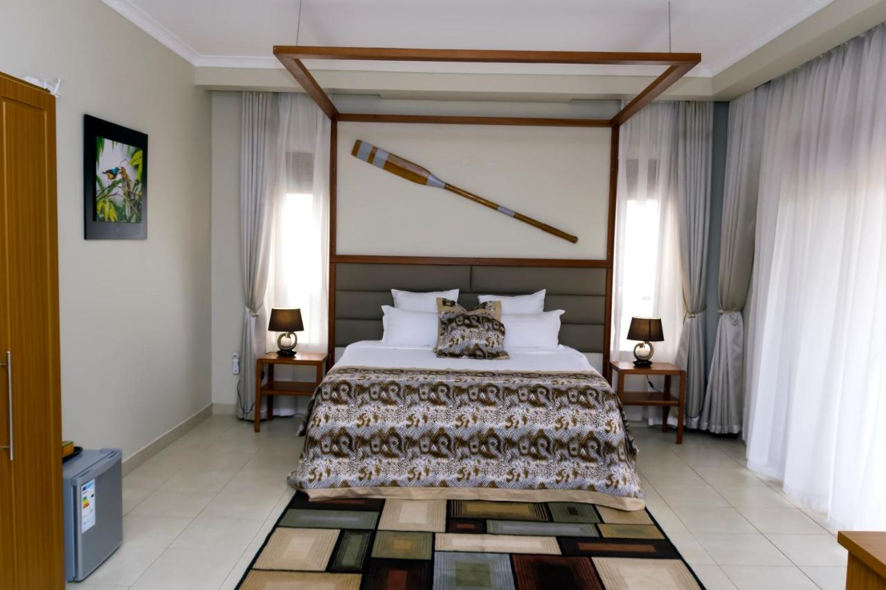 Akasu Bed And Breakfast Kampala Dış mekan fotoğraf